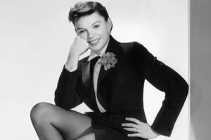 Gamine-kibbe-judy-garland